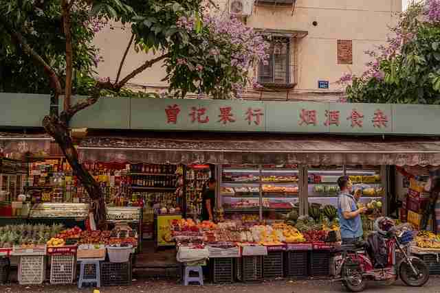 鉴黄师常见误判类型盘点｜数据流监管手段优化行为边界需明晰